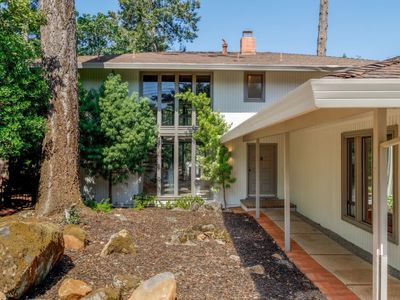 1611 Manzanita Avenue, Santa Rosa, CA, 95404