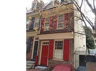 118 Cuthbert St, Philadelphia, PA 19106