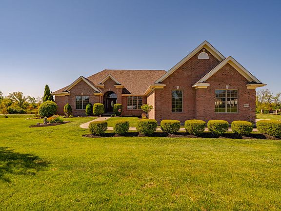 2nd image of 7864 Country View Ln