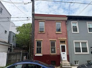 1802 Latona St, Philadelphia, PA 19146