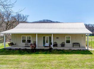 260 Floyd Jeffers Rd, Huntsville, TN 37756