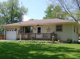 107 N Van Buren St, Newark, IL 60541