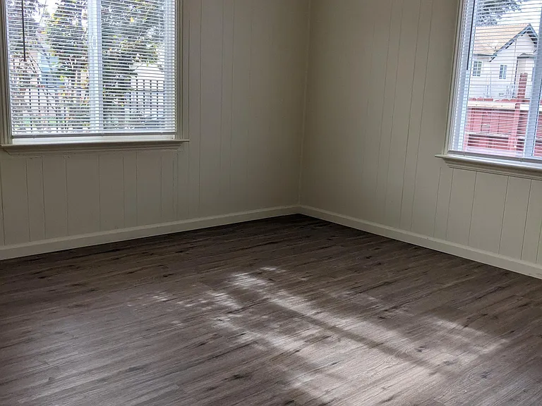 4525 Cypress Ave — Photo 15