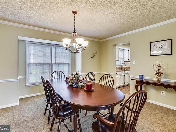 5th image of 13501 Wisteria Way