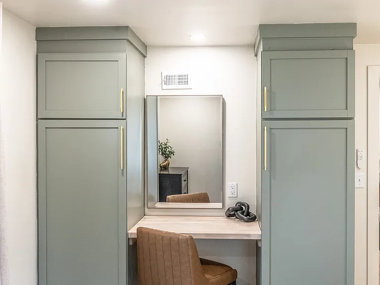 240 N 24th St #2 — Photo 32