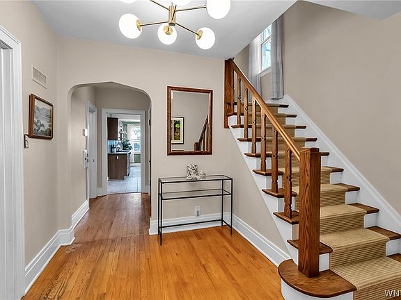 4th image of 21 Briarcliff Rd