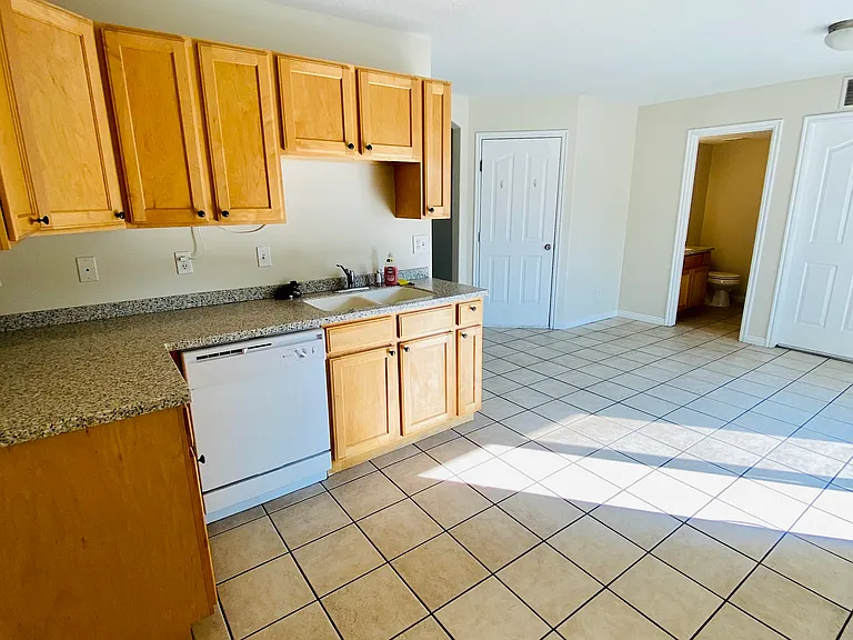 428 E Park Oak Pl — Photo 21