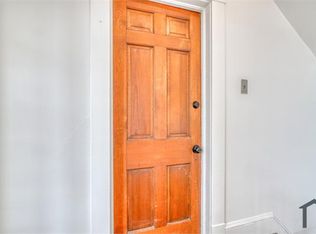 6 Cromarty Rd APT 2, Baltimore, MD 21229