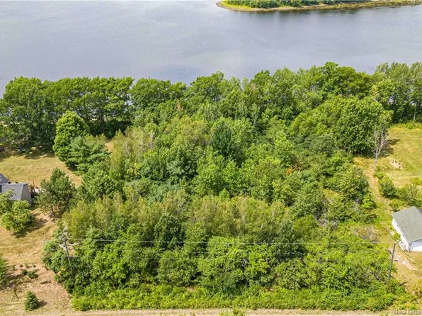 4 Drummond Rd, Gagetown, NB E5M 2X2