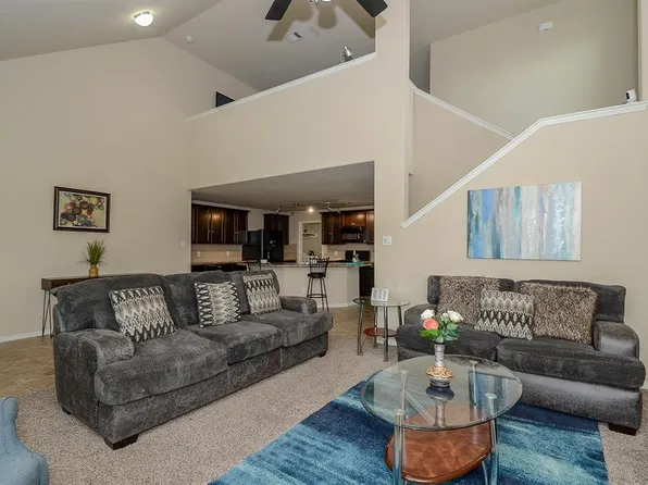 18019 Dalton Shadow Ln, Richmond, TX 77407