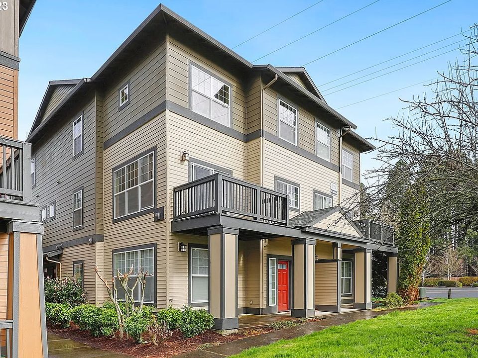 1st image of 1120 SW 170th Ave Unit 201