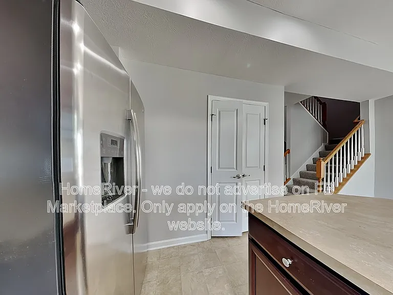 311 Cross Creek Dr — Photo 7
