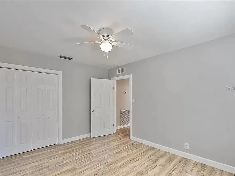 3219 W Leroy St — Photo 19