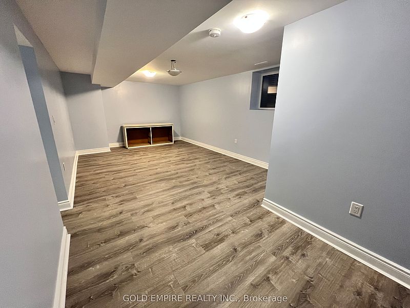 London House for rent - 2 Bedrooms — photo 13