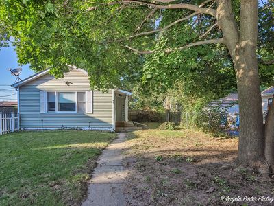 42 Fairfax Rd, Fox Lake, IL, 60020