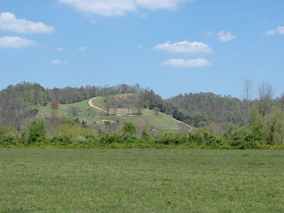 4th image of 1582 N Grundy Quarles Hwy