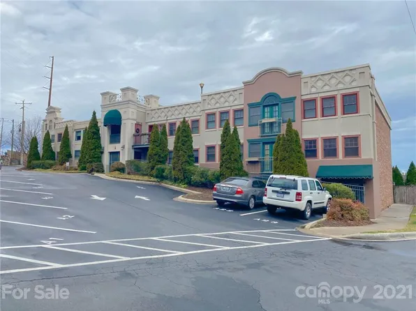 37 Hiawassee St Suite E-103, Asheville, NC 28801