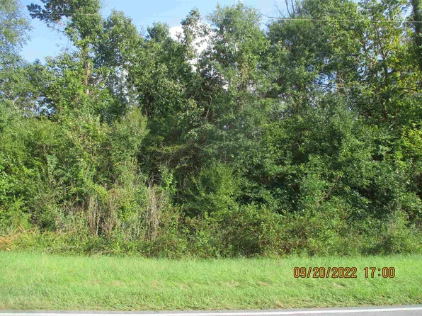 1305 Tear Shirt Rd #1, Warsaw, NC 28398