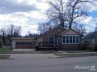 1108 Elkhorn St, Belle Fourche, SD 57717