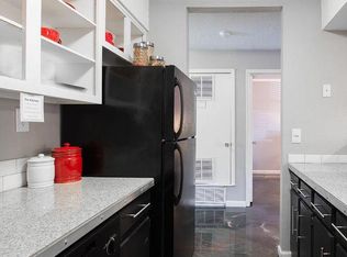 1341 N 9th St #82E67999A, Lincoln, NE 68508