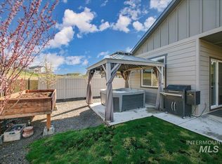 10496 W Daylily Ct, Star, ID 83669