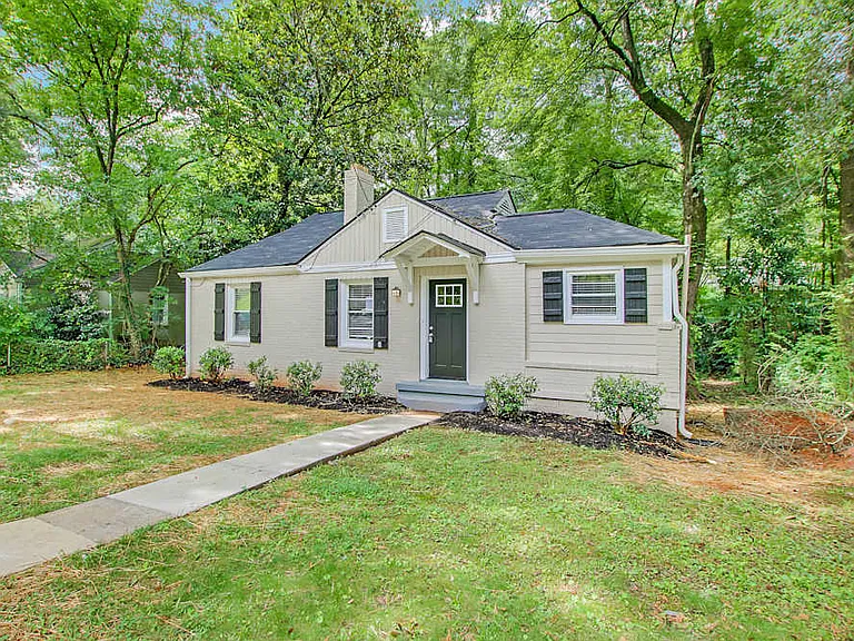 1372 E Forrest Ave — Photo 19