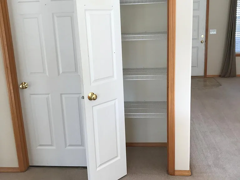 KITCHEN PANTRY