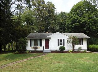 150 Ridgewood Rd, Coraopolis, PA 15108