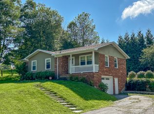 1004 Browns Chapel Rd, Boone, NC 28607