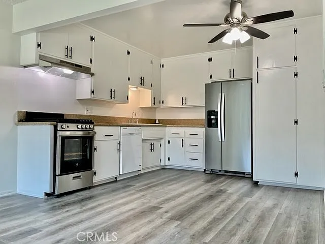 7722 Cypress Dr #B — Photo 32
