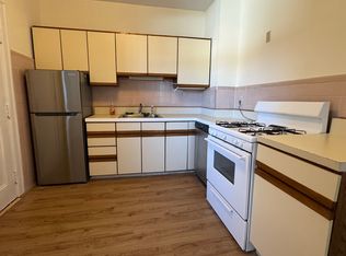55 Thatcher St APT 3A, Brookline, MA 02446