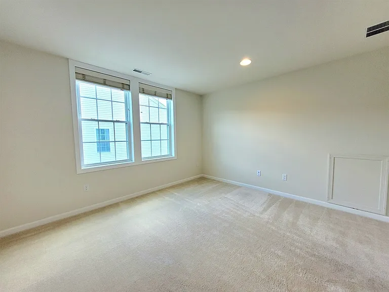 13 Walnut Way #13 — Photo 28