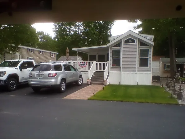 1 Seacoast Lane Off Ross Rd #71, Old Orchard Beach, ME 04064