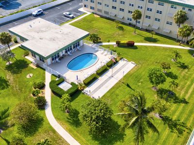 808 SE 7th Street #401, Deerfield Beach, FL, 33441
