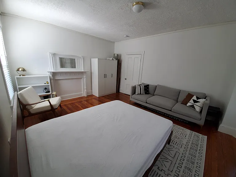 70 Draper St #1.5 — Photo 36