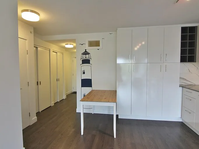 231 E Pender St #1A — Photo 3