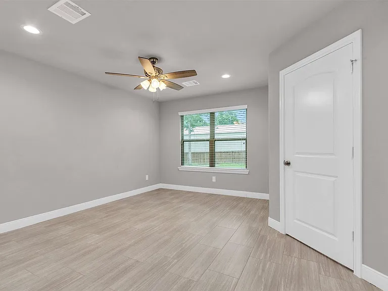 11158 Lake Dr — Photo 19