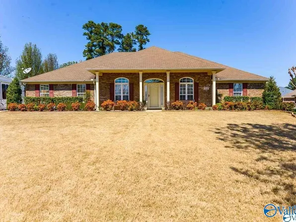 118 Ridgerun Ct, Madison, AL 35757