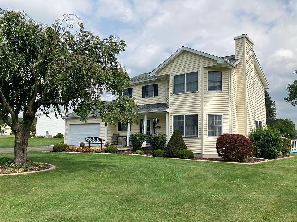 1st image of 112 Valley Ln