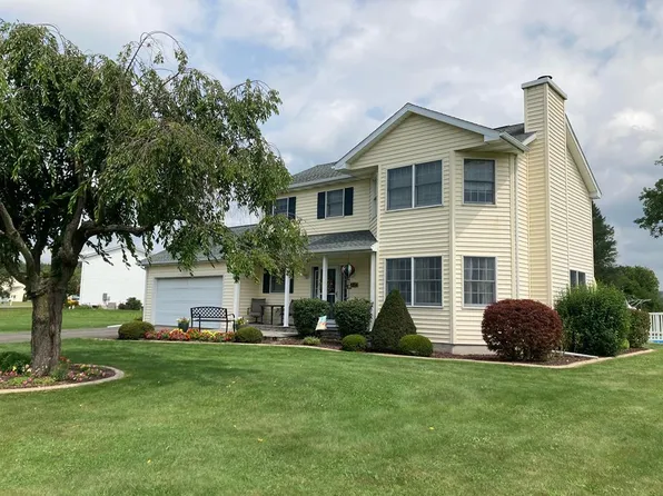 112 Valley Ln, Horseheads, NY 14845