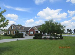 72 Balsam Dr, Broxton, GA 31519