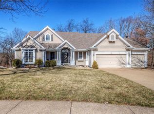 461 Bluff Meadow Dr, Ballwin, MO 63021