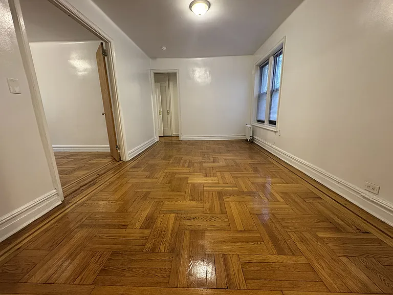 3215-3217 Hull Ave #2A — Photo 15