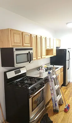 Rented by OGI Management | media 19