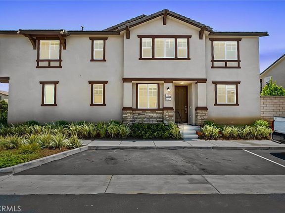 3rd image of 5474 Starlight Pl