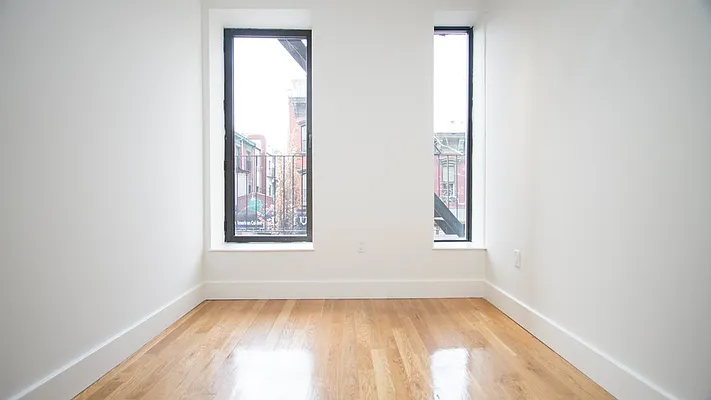 Rented by Nooklyn NYC LLC | media 16