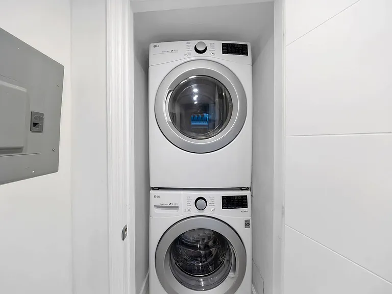 Washer/Dryer