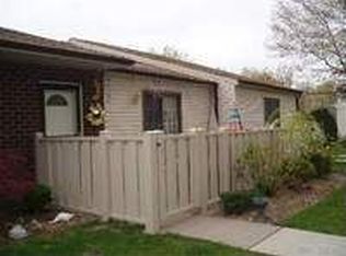 963 Skyline Dr, Coram, NY 11727