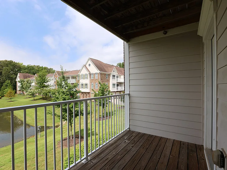 Irene Woods Apartments — Photo 10