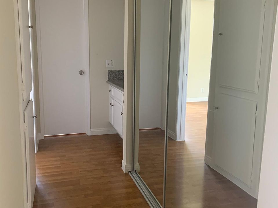 1st image of 215 N Belmont St APT 303